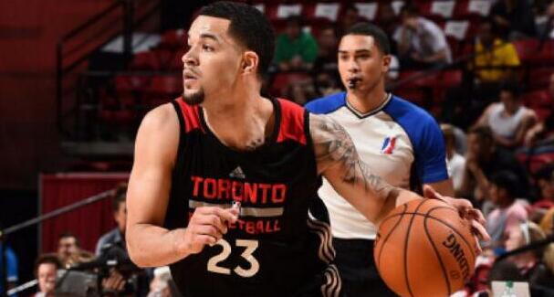 猛龙选择弗雷德-范弗利特为球队第15人-直播吧