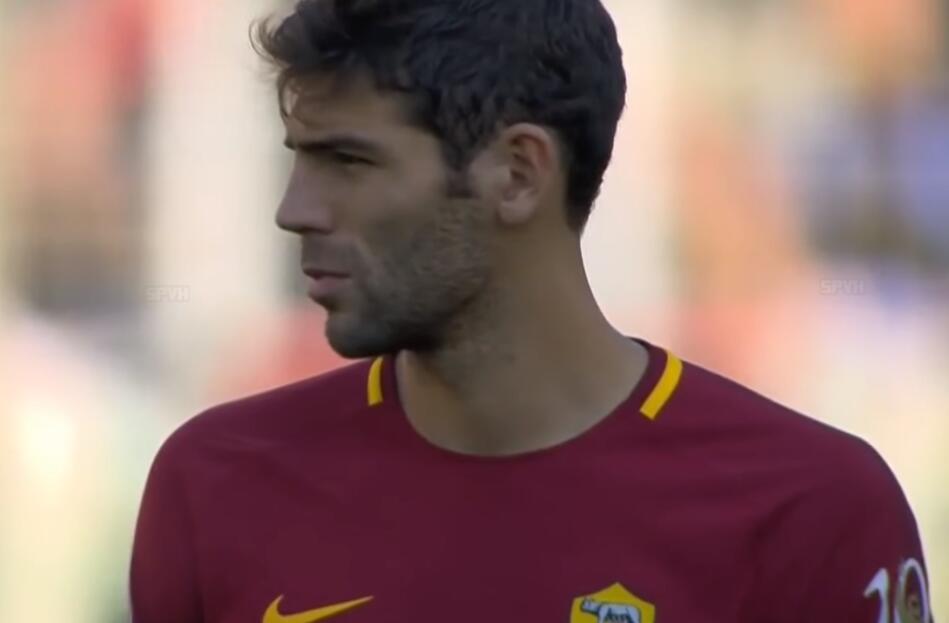 巴蒂斯图塔:法齐奥是世界最佳的中后卫之一