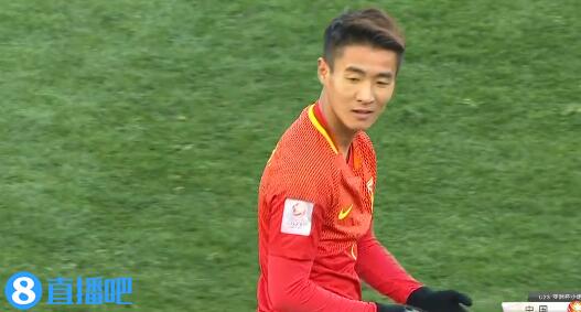 乌兹主帅：中国队下半场踢得非常好，对韦世豪印象深刻