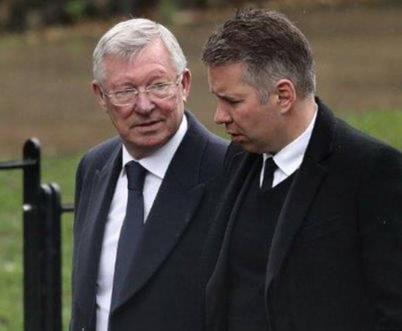 手术后第一句话,弗格森询问儿子执教球队的战