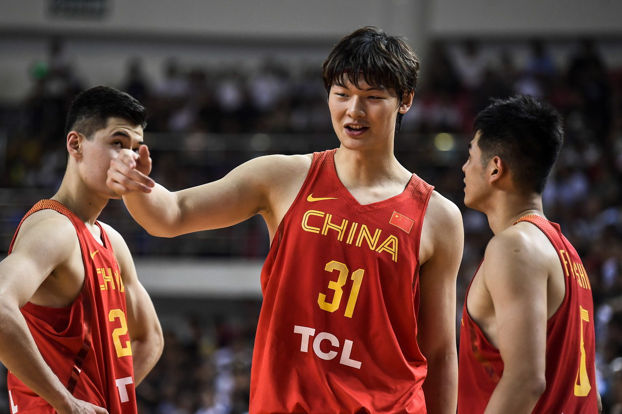 FIBA更新世界排名:中国男篮第30位 女篮第7位