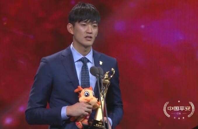 2018中超年度最佳门将揭晓:颜骏凌连续两年获