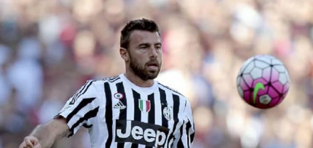 巴尔扎利:在尤文结束职业生涯?但愿吧-直播吧