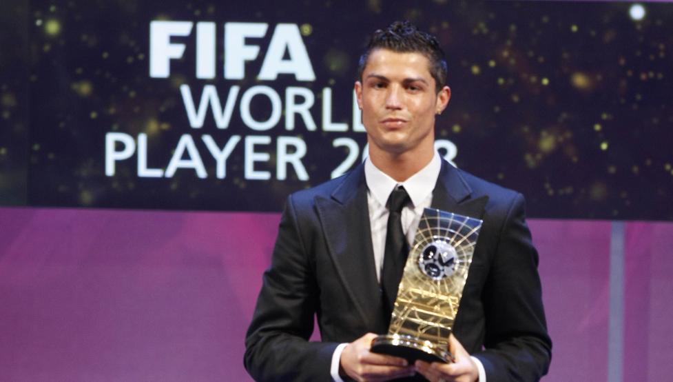 西媒：C罗将获2016年度世界足球先生，梅西位居第二