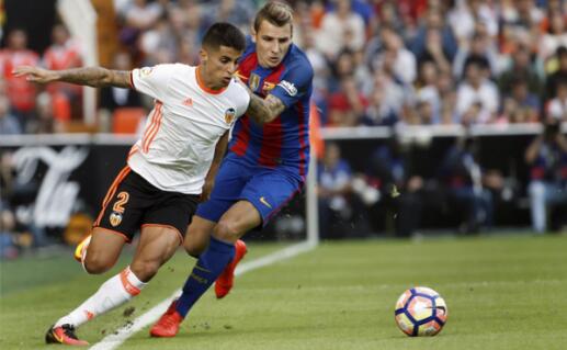 西媒：坎塞洛将于明夏加盟巴萨，签约5年