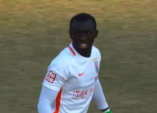 中超-西塞梅开二度 鲁能2-0客胜亚泰迎三连胜登顶