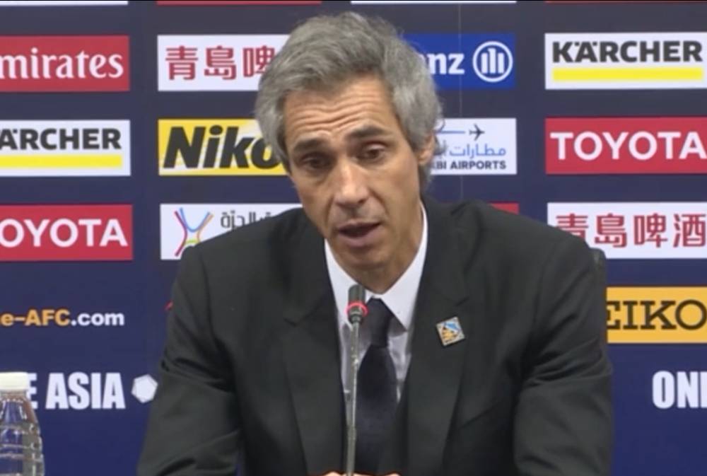 保罗-索萨:小组出线非常满意 杨旭赛前说能进球