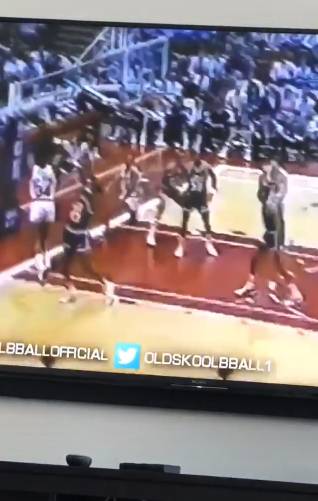 开发梦幻脚步?库兹马观看奥拉朱旺高光集锦