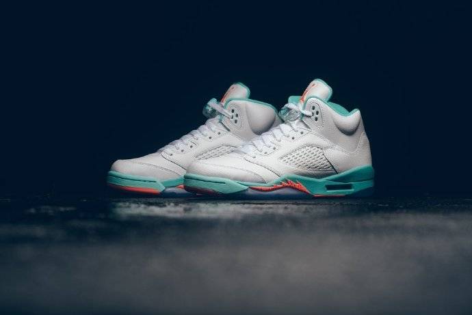 Air  Jordan  5  GS 「Light  Aqua 」美图赏析