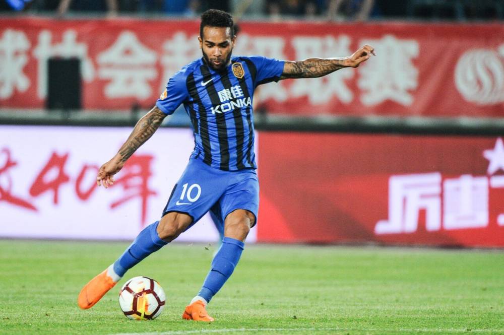 江苏苏宁新赛季球衣谍照流出,蓝色搭配浅蓝色