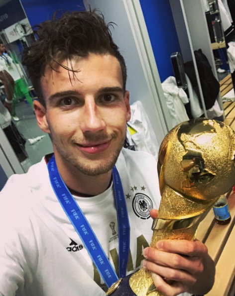 德媒:格雷茨卡经纪人已经接洽拜仁