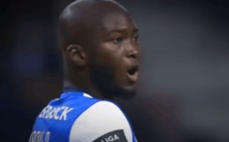 每日邮报:曼联和阿森纳有意波尔图中场-直播吧