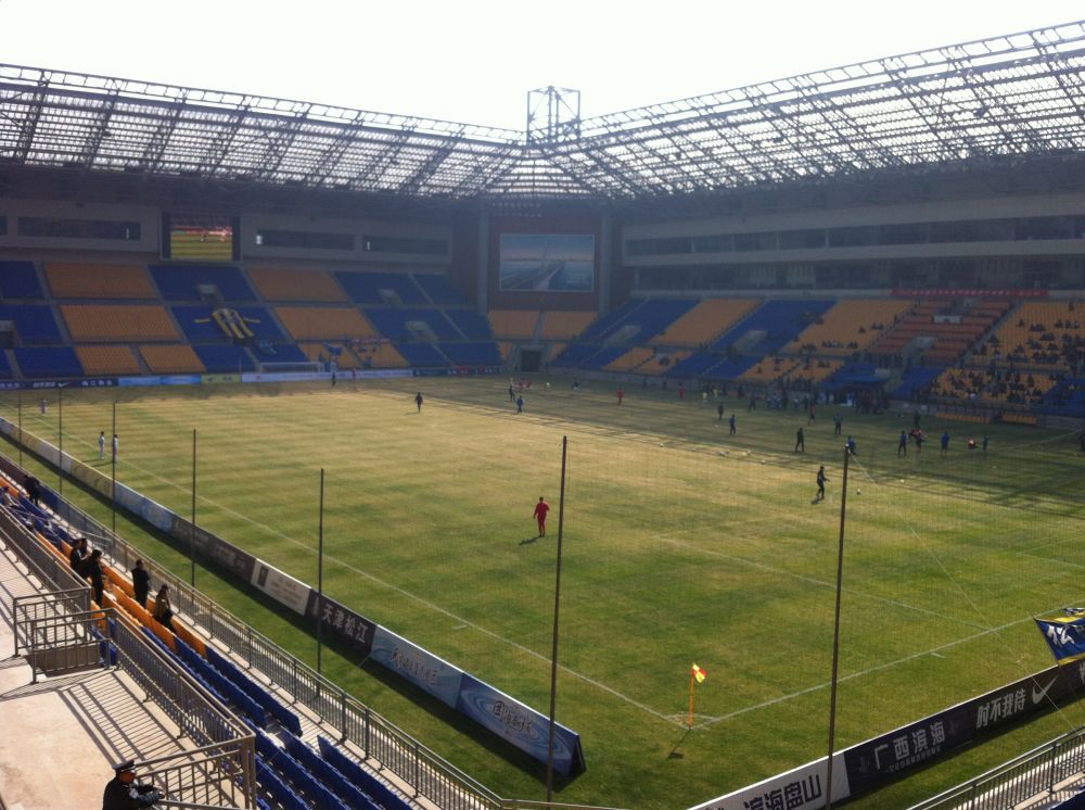 过去未来?带你探秘国内专业足球场