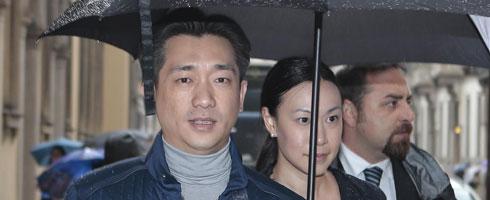 蜜蜂先生同米兰彻夜长谈