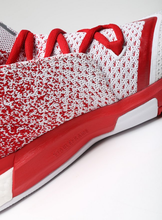 哈登Logo现身专属adidas Crazylight Boost 2.5