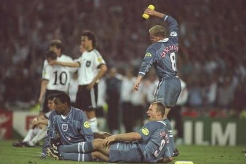 历届欧洲杯回顾之1996:足球游戏回家-直播吧