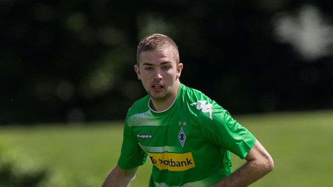 德国中场克拉默今夏再次加盟门兴,他希望能在新赛季有更好的表现,以