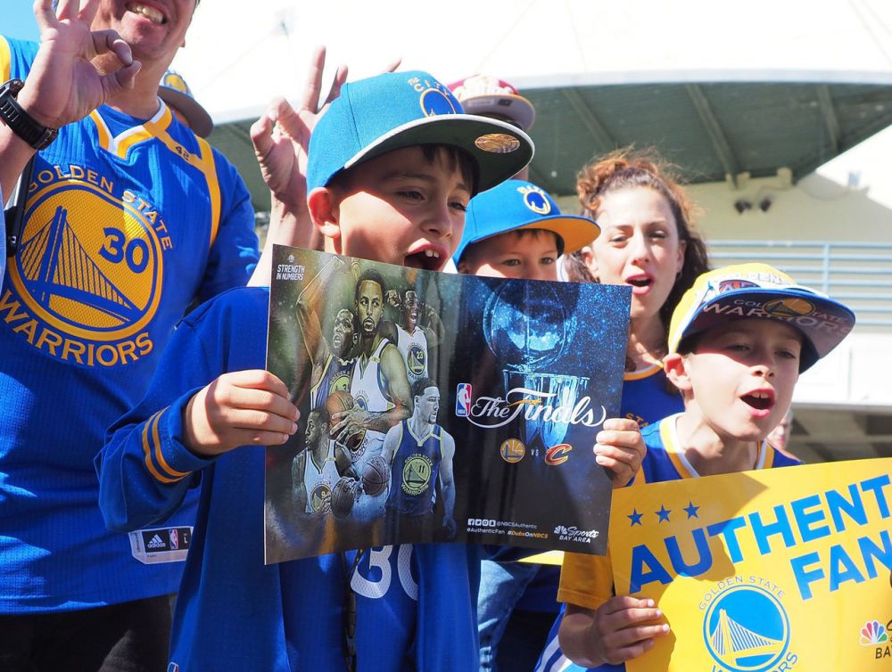 骑士主场保安:G4禁止球迷带扫帚进场-直播吧z