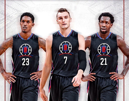 的克里斯-保罗,又向着西决的地板进发了-直播吧