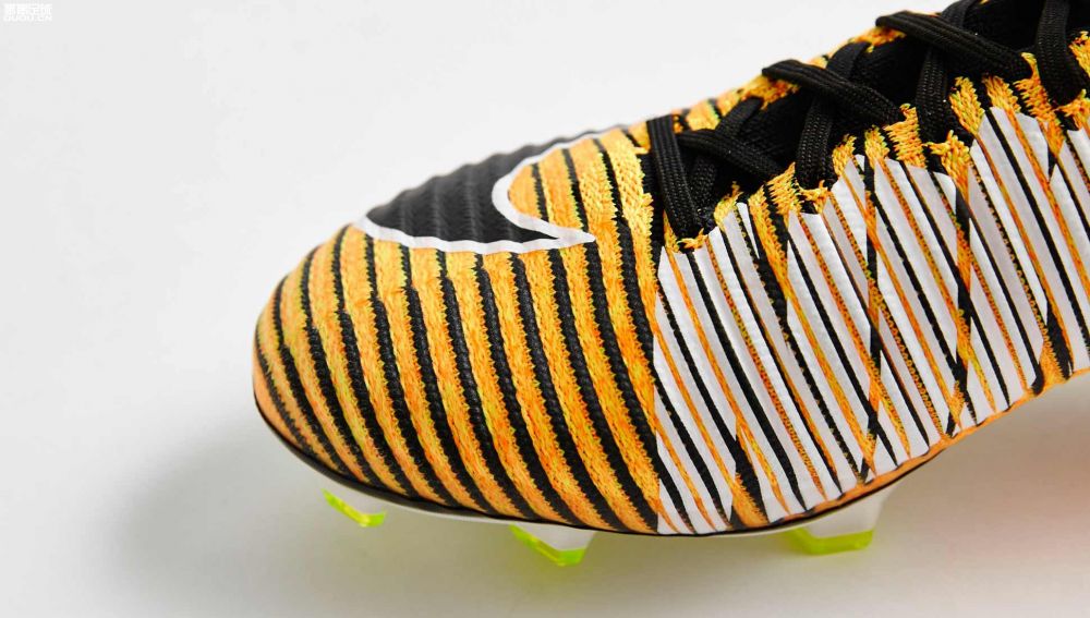 In Detail Iniesta's Modified Nike Magista Boots Footy