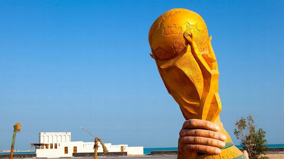 因凡蒂诺:六国请求取消卡塔尔世界杯举办国资