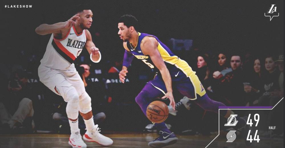 利拉德缺阵 鲍尔10+11+8 开拓者逆转湖人止3连