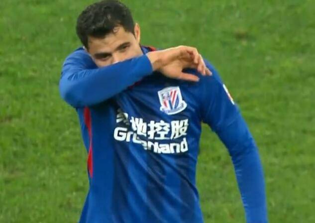 中超本轮4名10号球员拉伤 胡尔克莫雷诺在列
